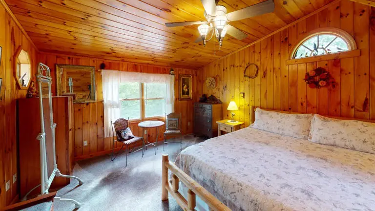 Wood Spirit Cabin